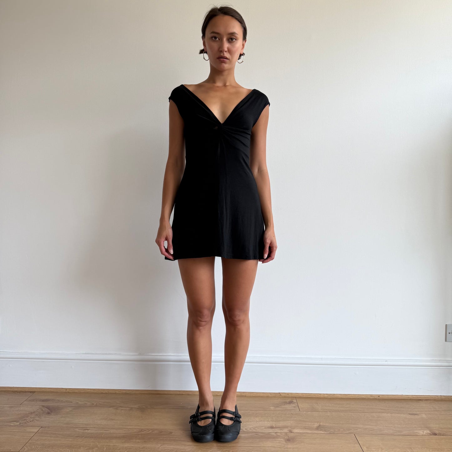 Black twist keyhole mini dress - Size S