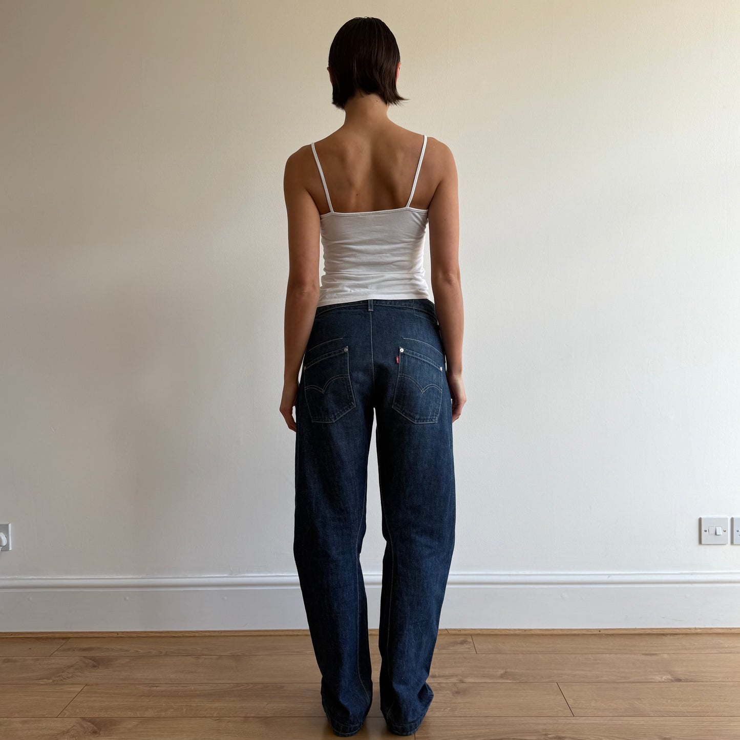 Dark wash Levi’s Engineered jeans - Size 30x32