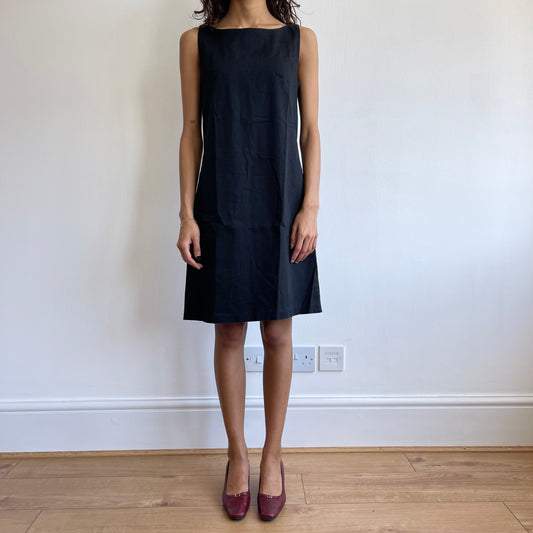 Black 90’s dress - Size S/M