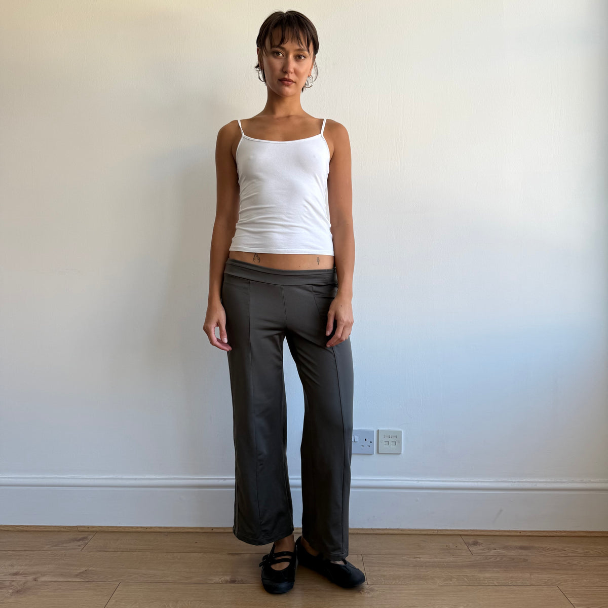 Khaki Adidas capri pants - Size M