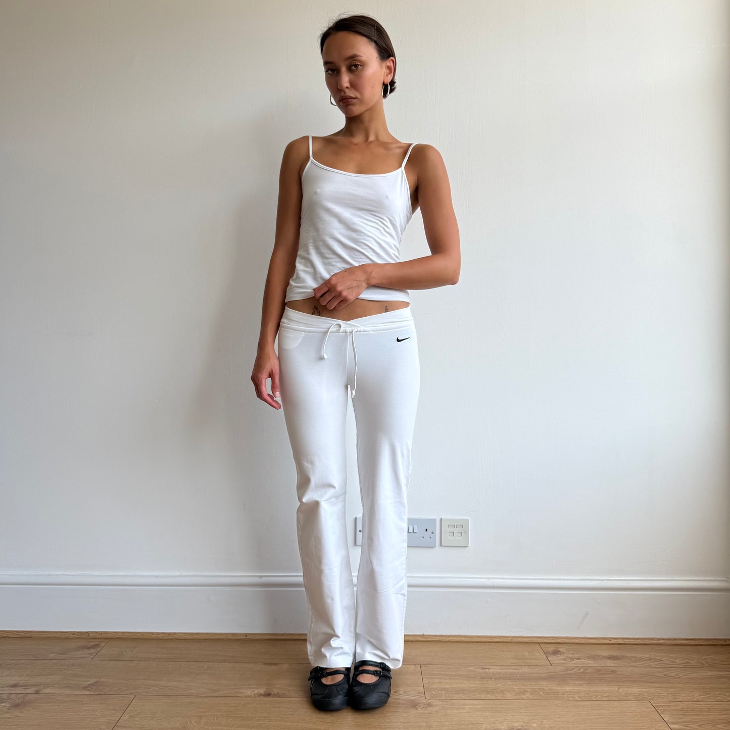 White Nike flared yoga pants - Size S