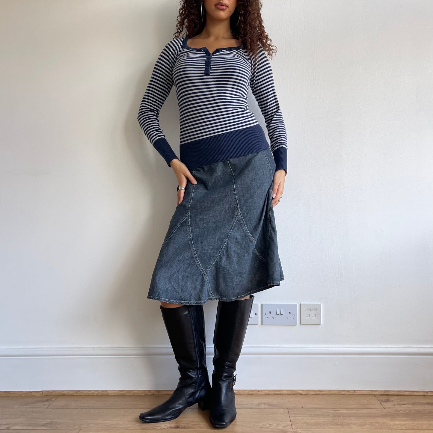 Blue stripe knit top - Size S