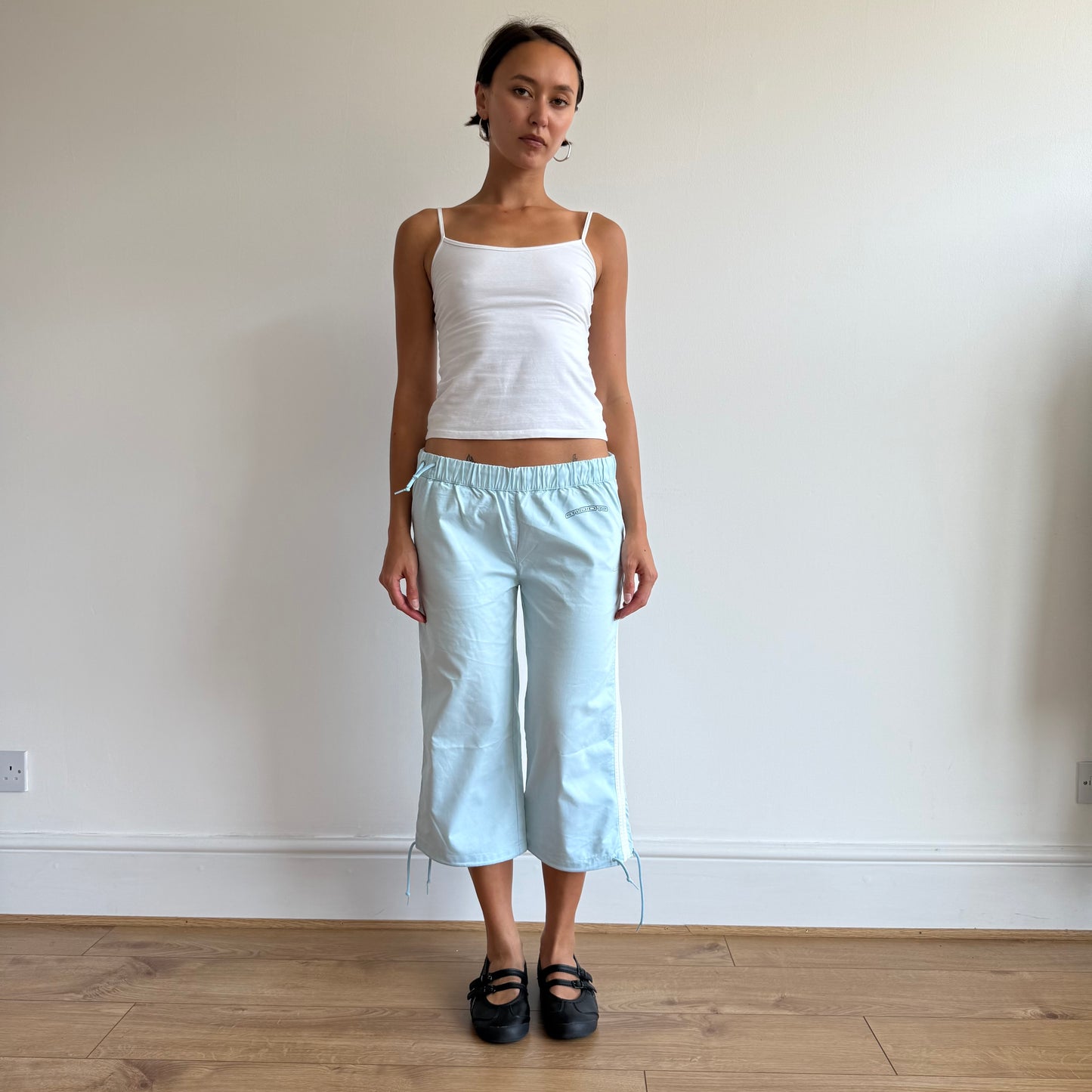 Baby blue Nike toggle capris - Size S
