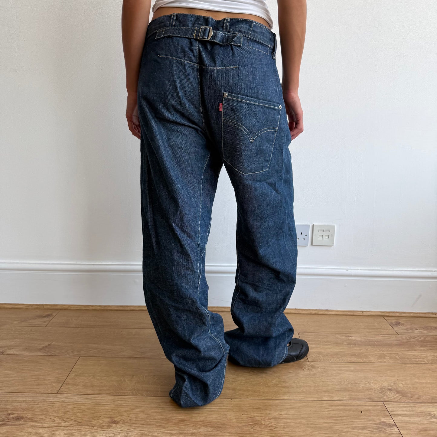 Levi’s Engineered cinch back jeans - Size 34x34