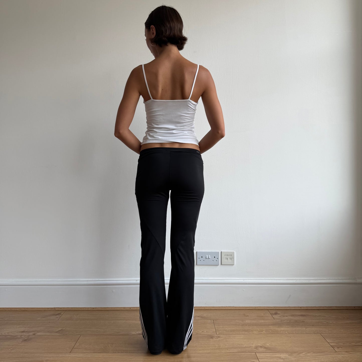 Black Adidas 3-stripe flared yoga pants - Size S