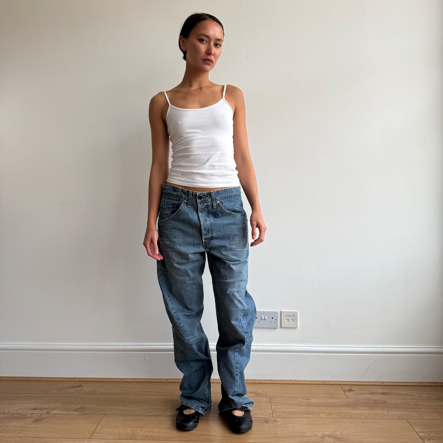 Levi’s Engineered button back jeans - Size 32x34