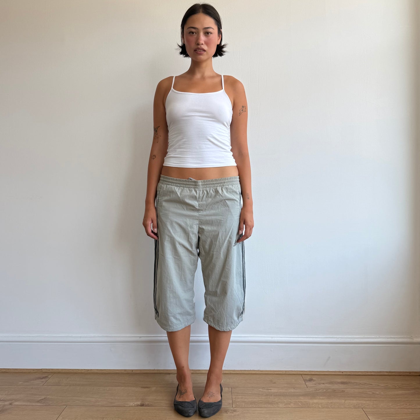Grey Adidas cargo capris - Size M