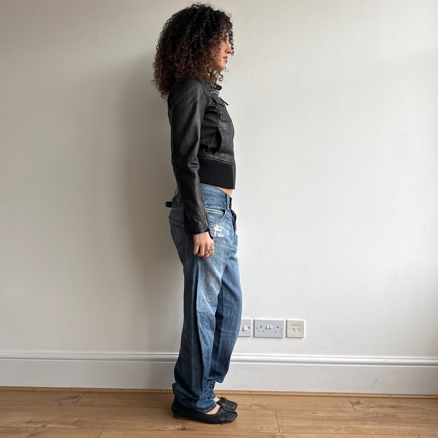 Levi’s engineered buckle jeans - Size 32”