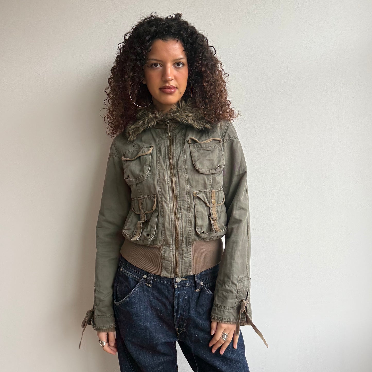 Khaki fur collar cargo bomber - Size M