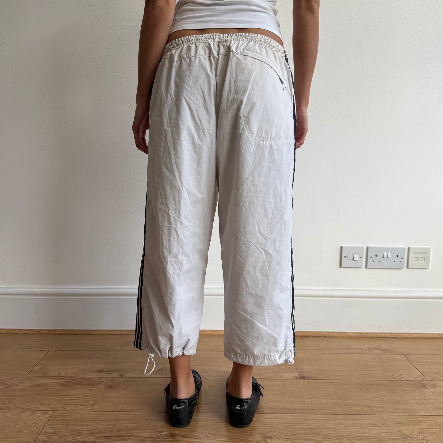 White Adidas toggle capris - Size M