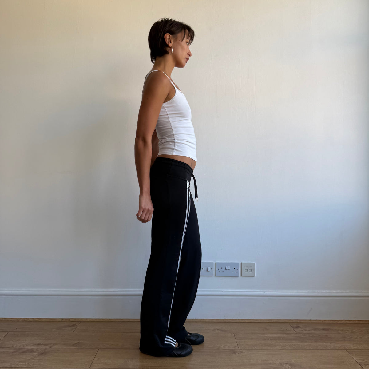 Black Adidas 3 stripe yoga pants - Size XS