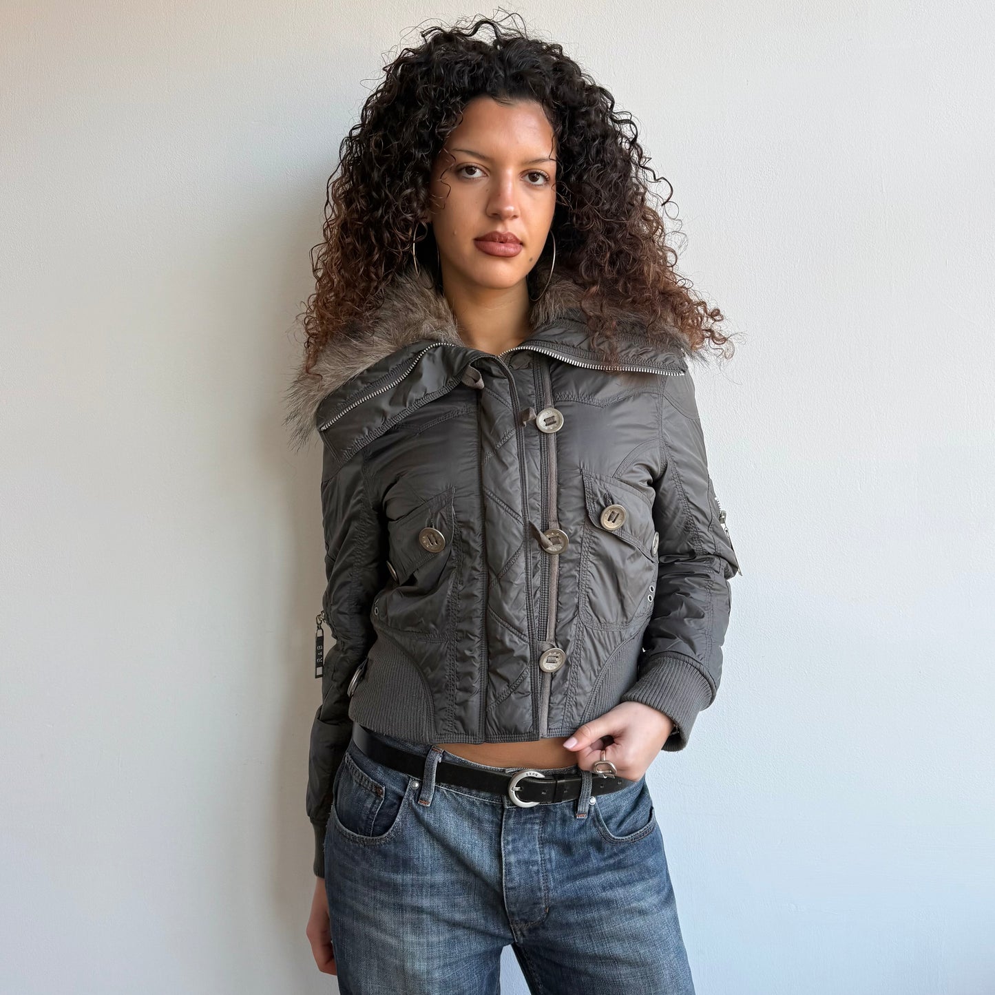 Grey fur collar puffer bomber - Size S