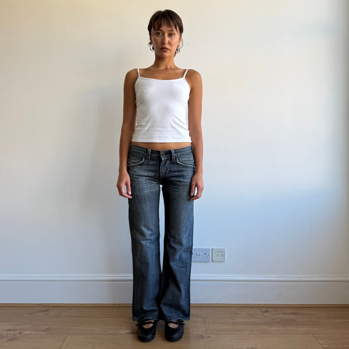 Levi’s cinch back star jeans - Size 29x32