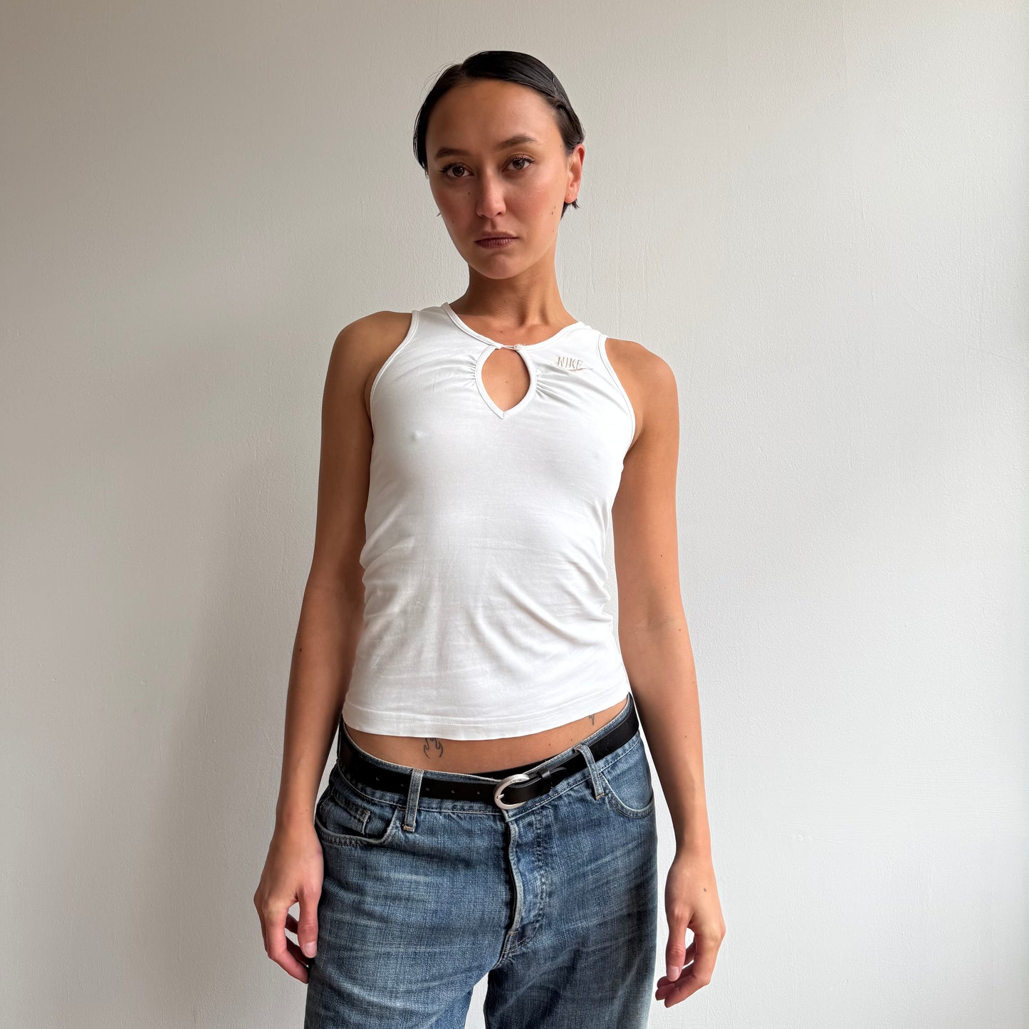 White Nike keyhole top - Size S