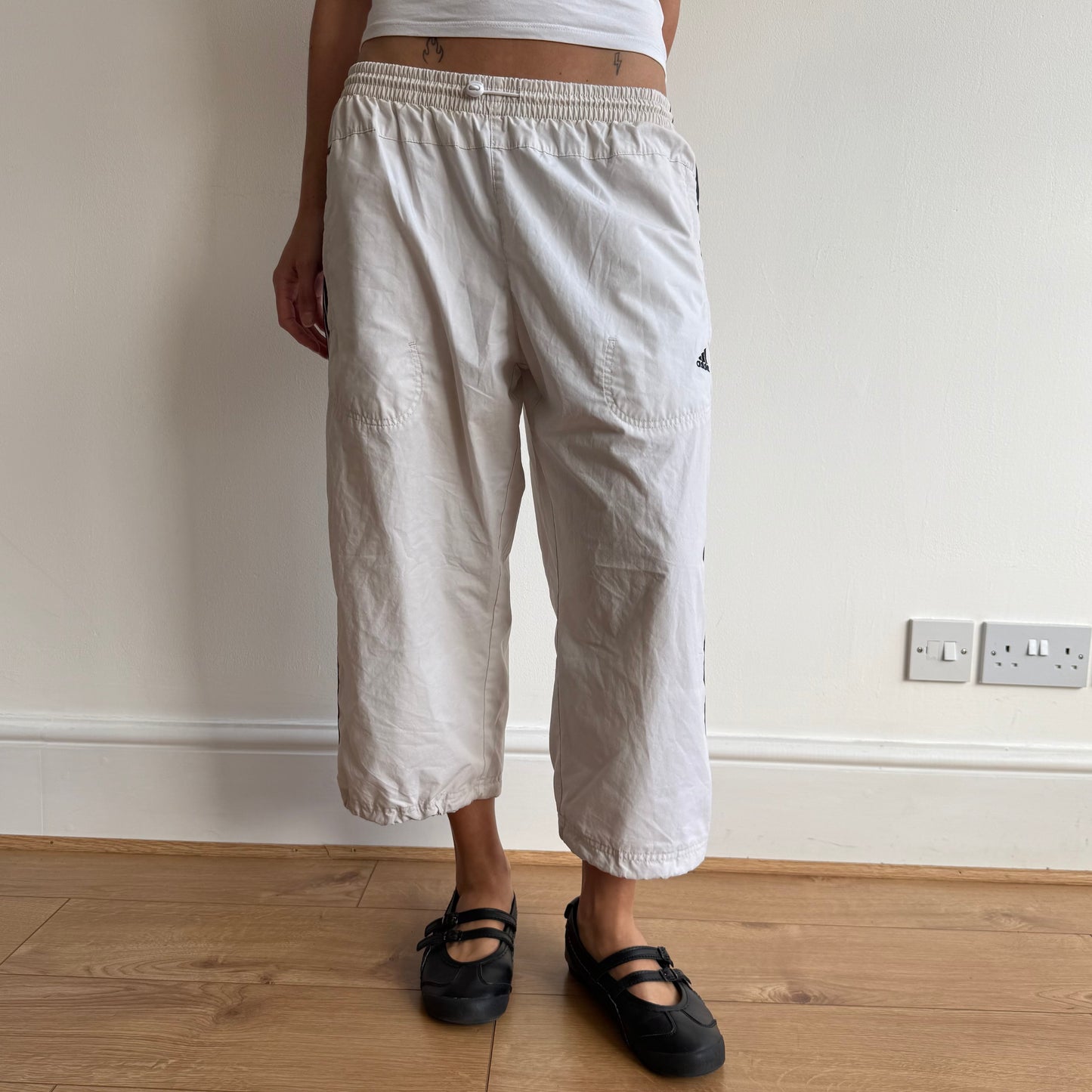 White Adidas toggle capris - Size M