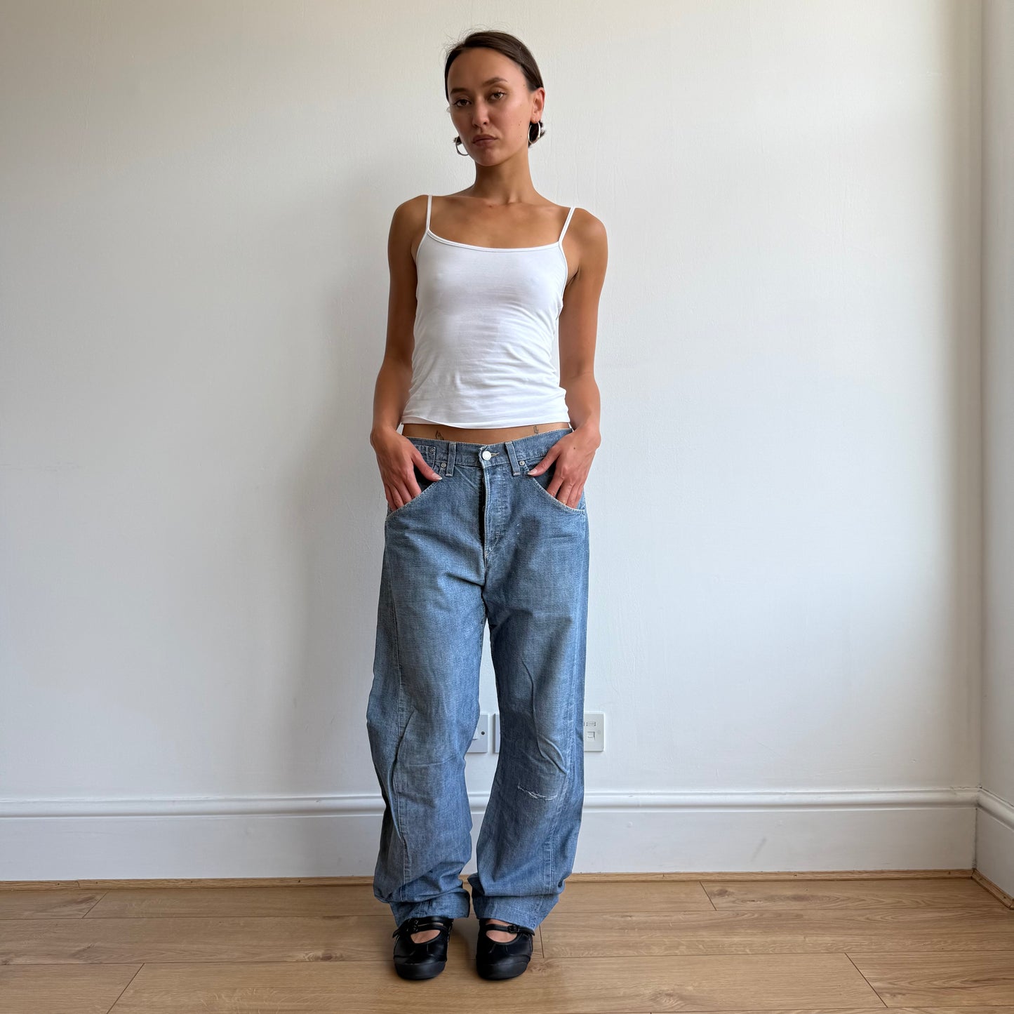 Levi’s engineered blue jeans - Size 32x34