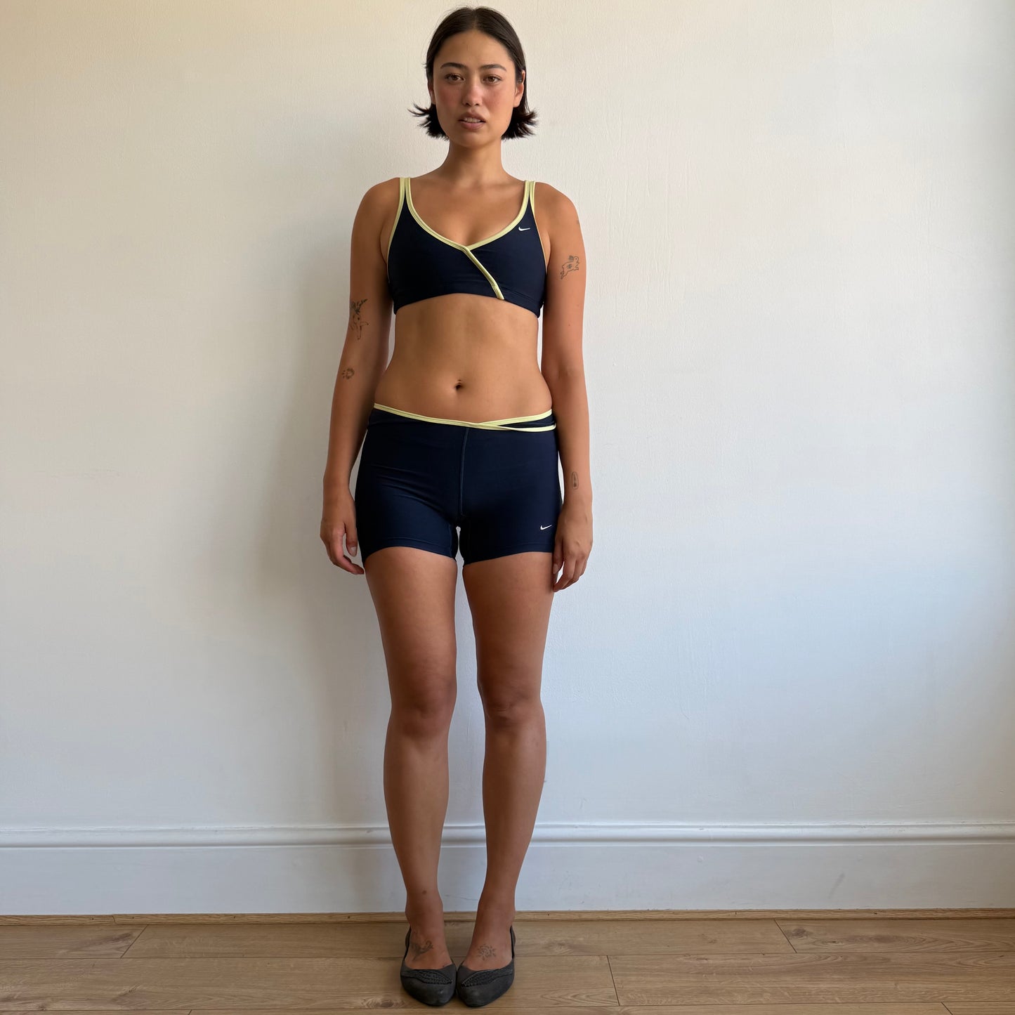 Nike navy + lime 2-piece set - Size XS