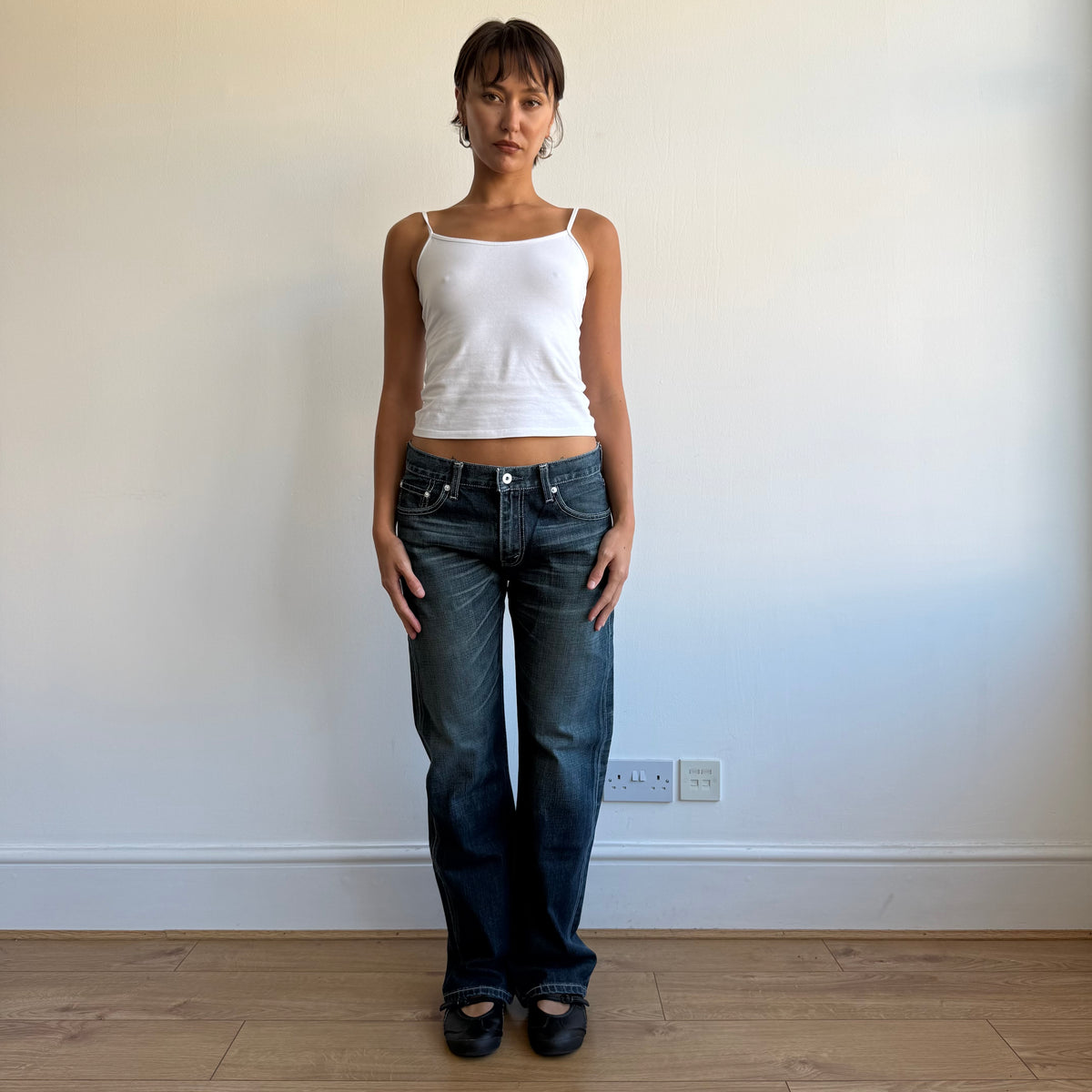 Levi’s mid wash vintage jeans - Size 31x32