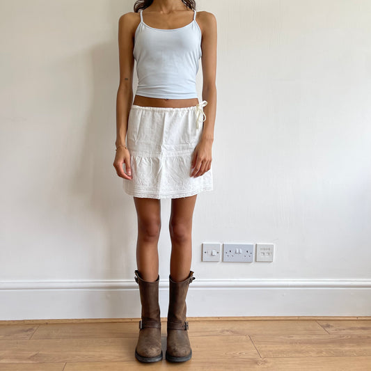 White broderie tie side skirt - Size XS
