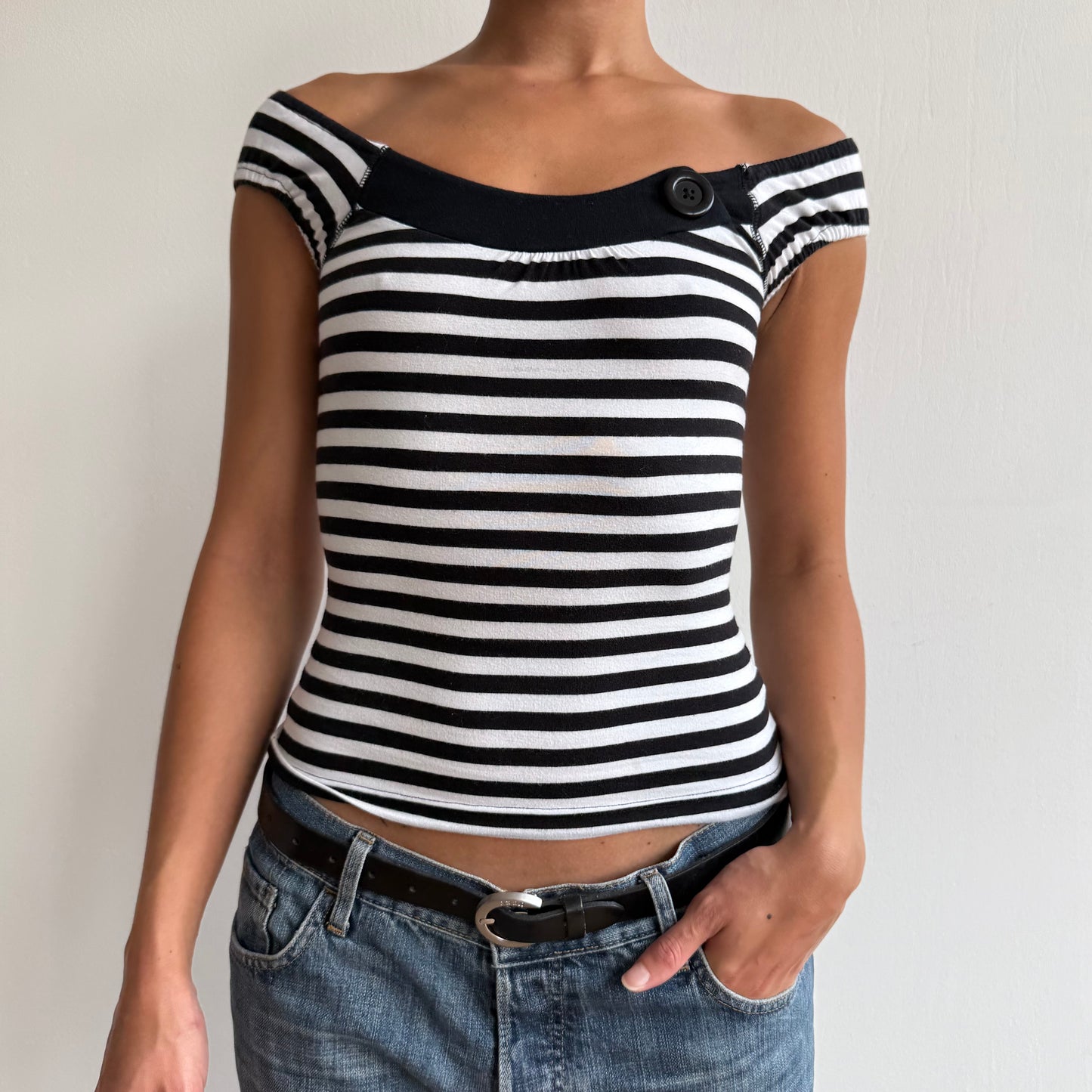 Black + white stripe button top - Size XXS/XS