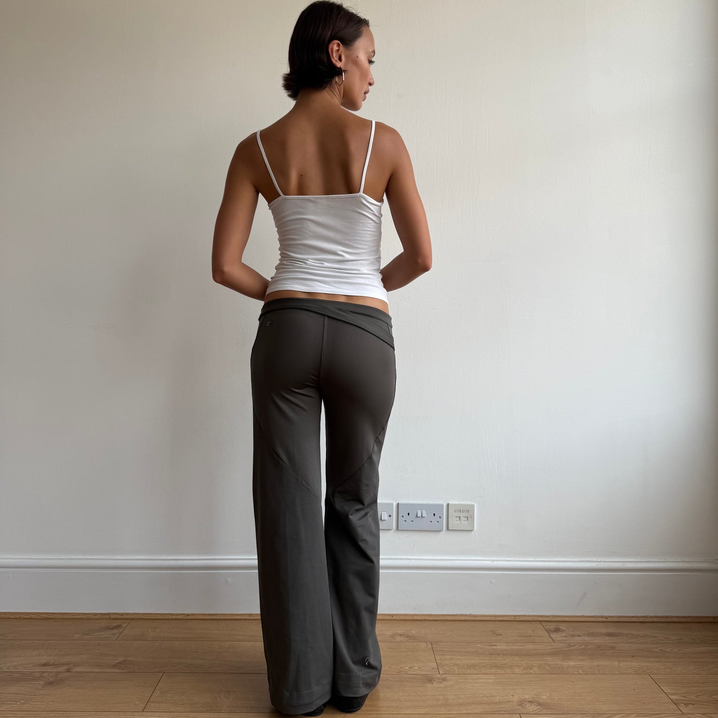 Khaki belt Adidas yoga pants - Size S-M