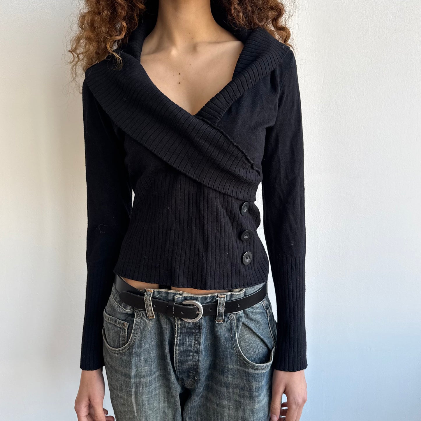 Black wrap button jumper - Size S/M
