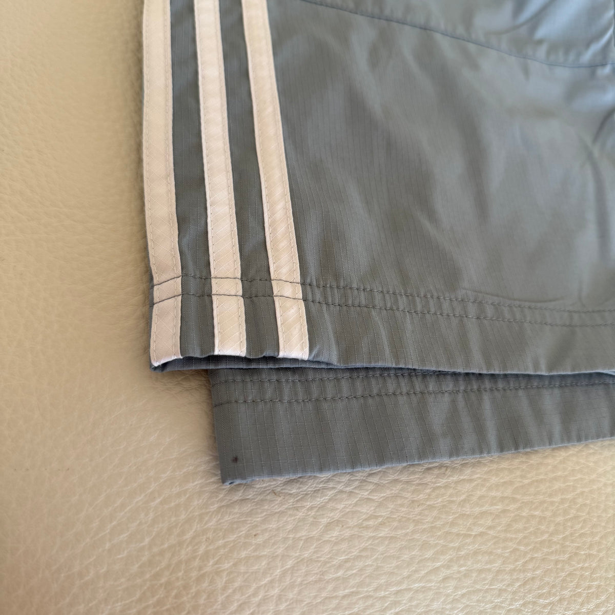 Grey Adidas cargo capris - Size S
