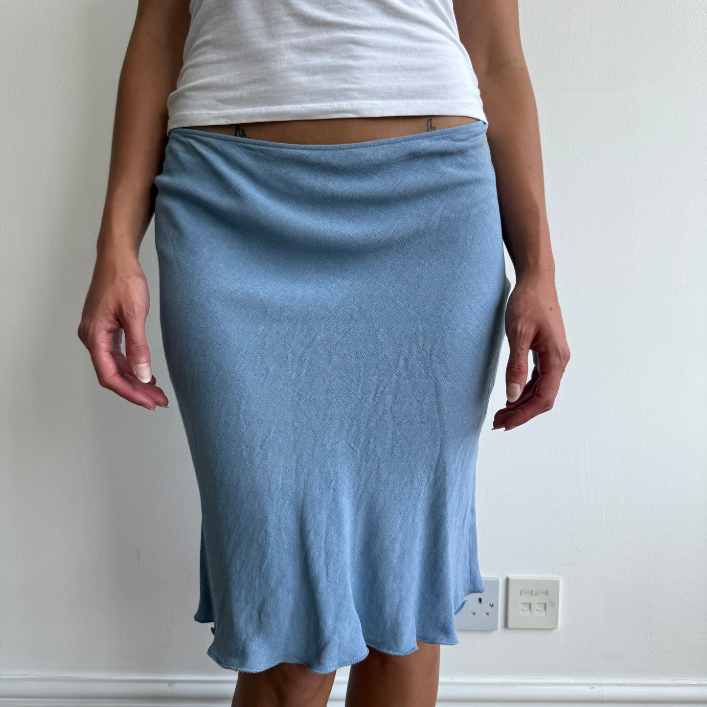 Powder blue linen midi skirt - Size XS