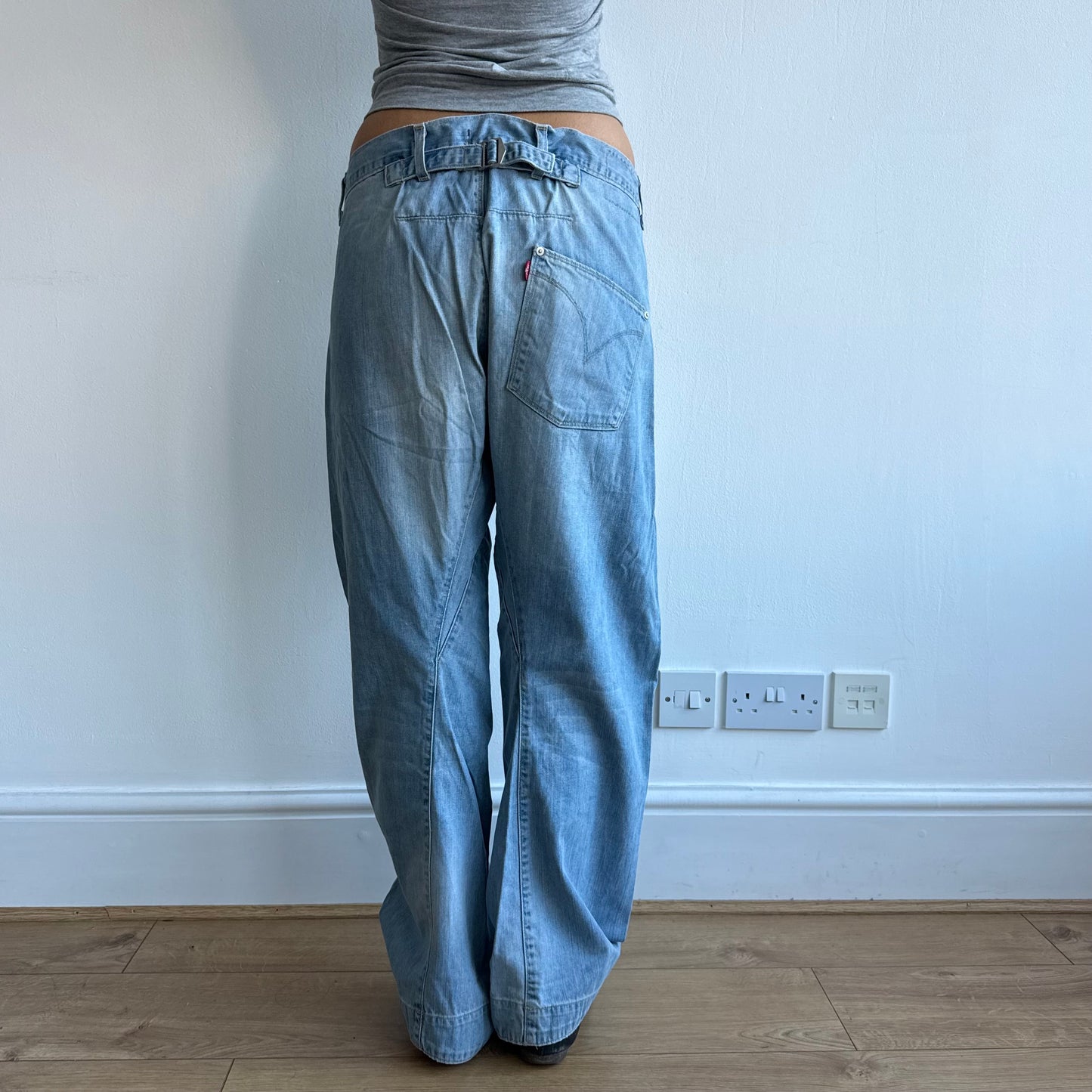 Levi’s Engineered buckle jeans - Size 34