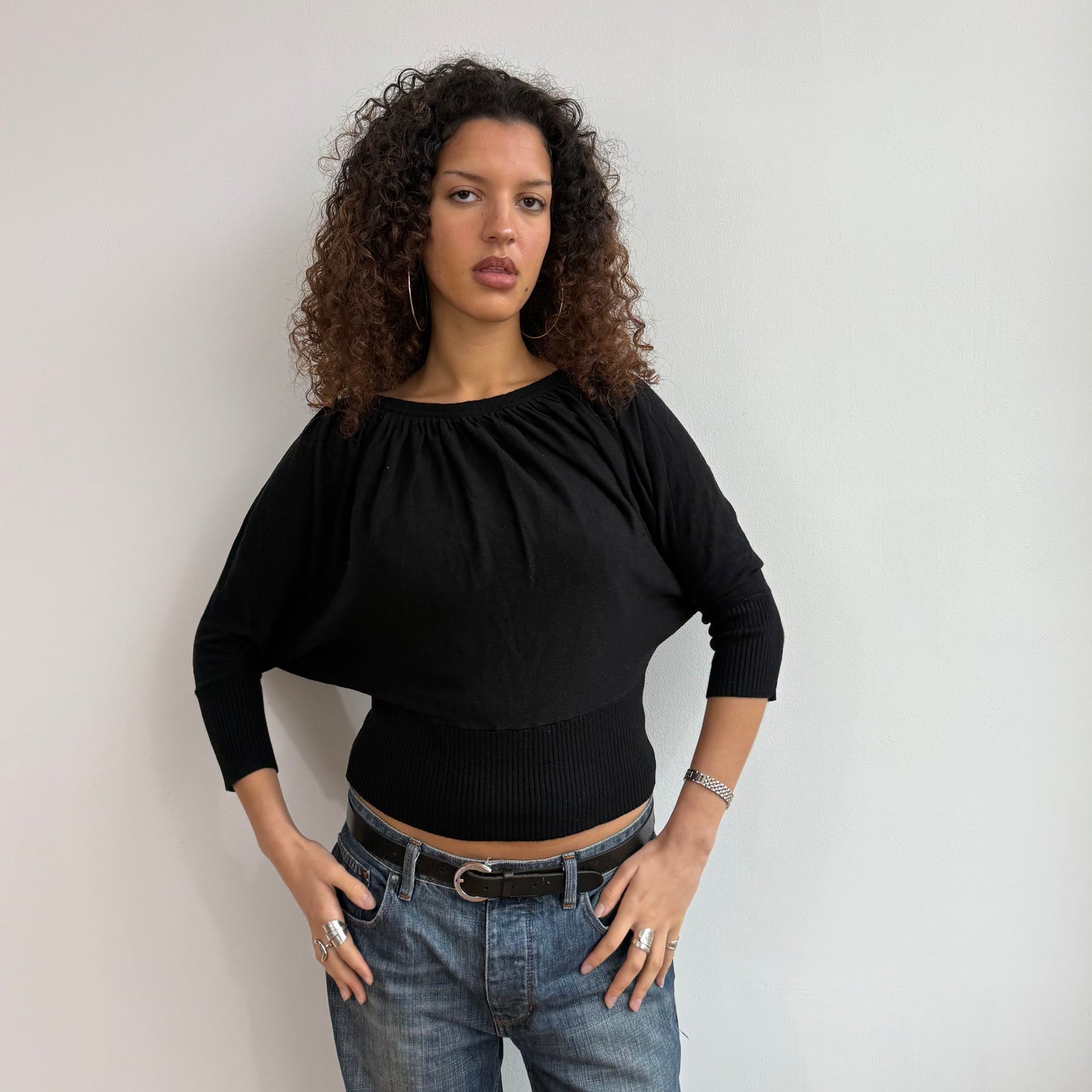 Black batwing 3/4 sleeve knit - Size S