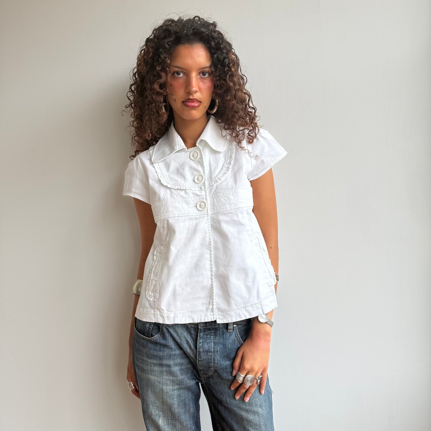 White short sleeve ruffle peacoat - Size L