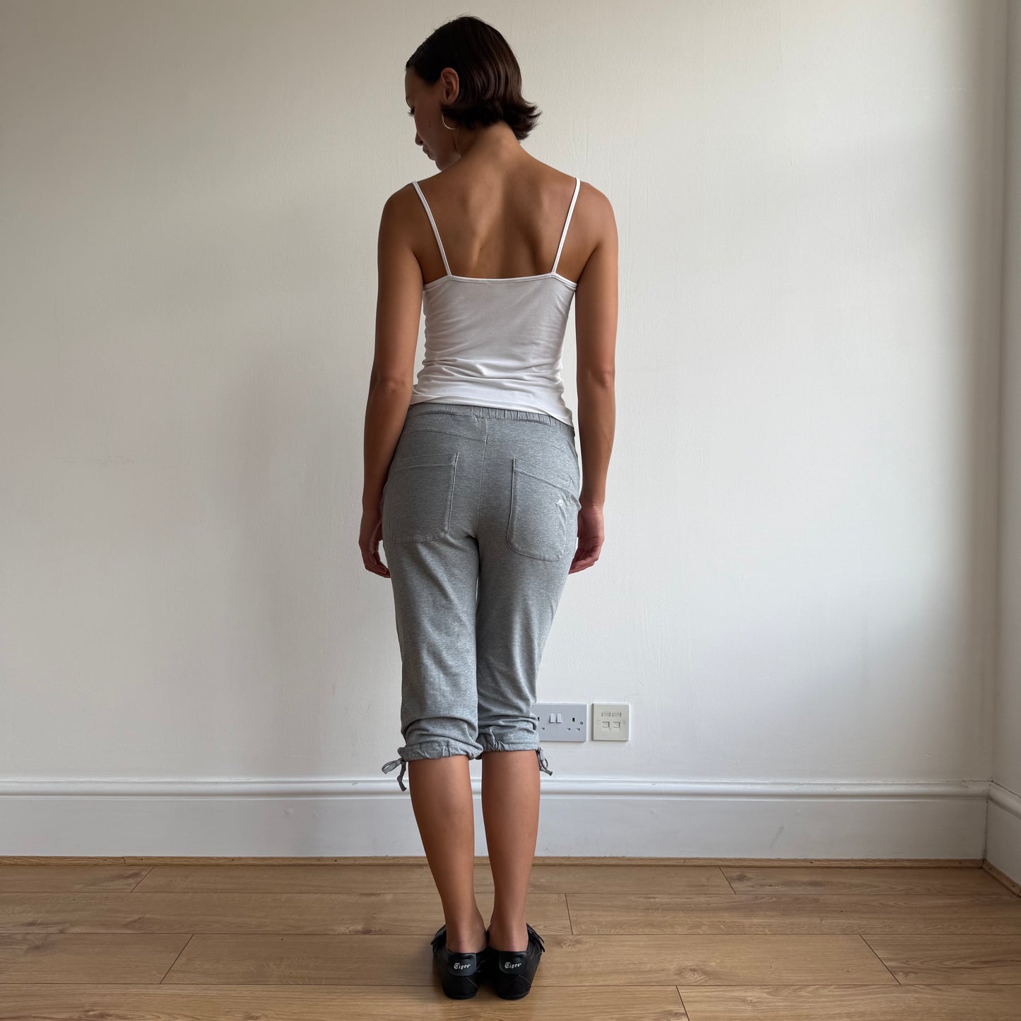 Grey Nike tie ankle capris - Size S