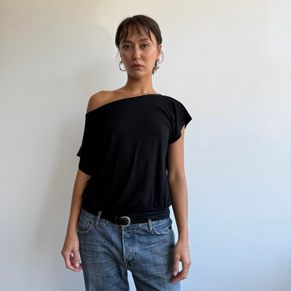Black slouchy short sleeve top - Size M