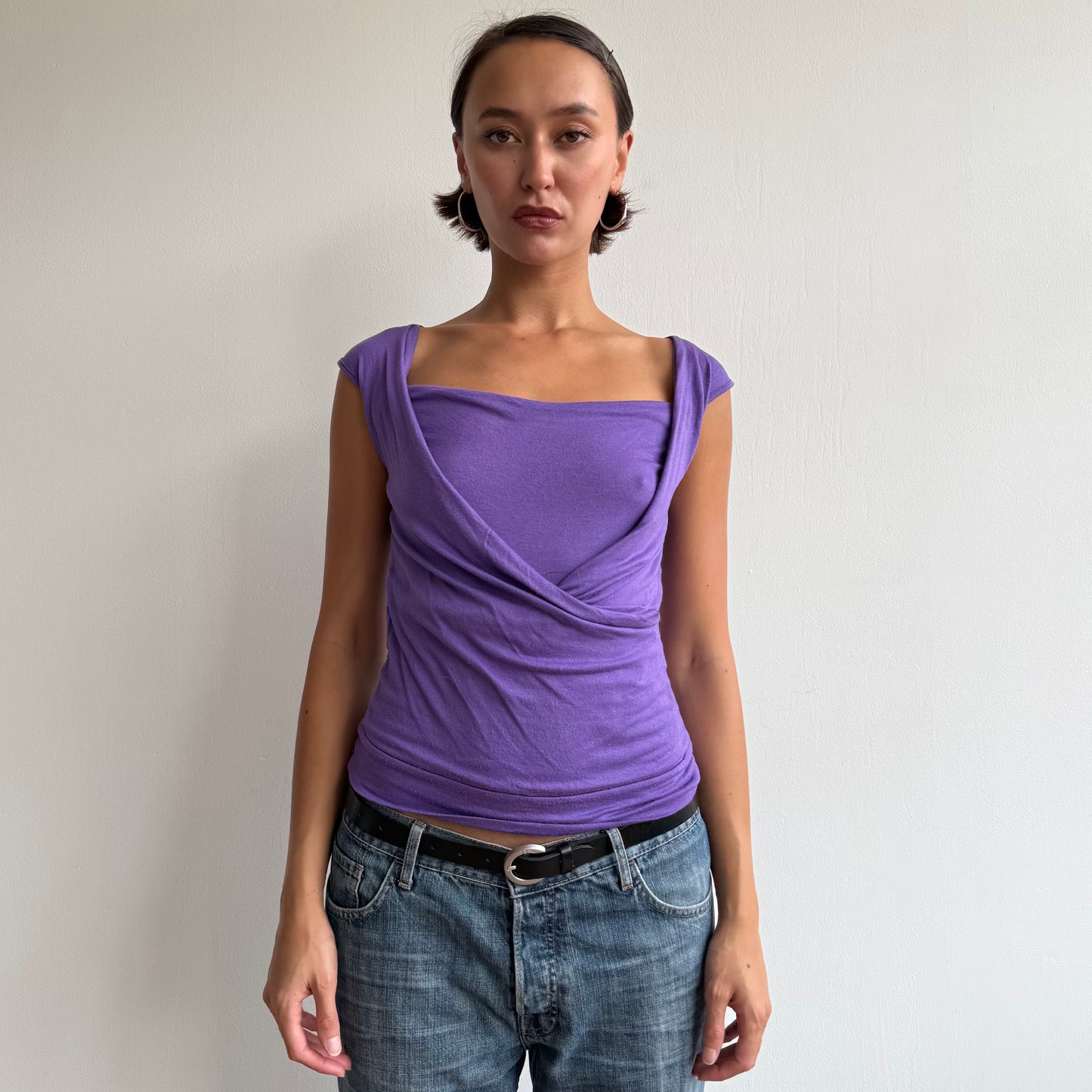 Purple keyhole top - Size S