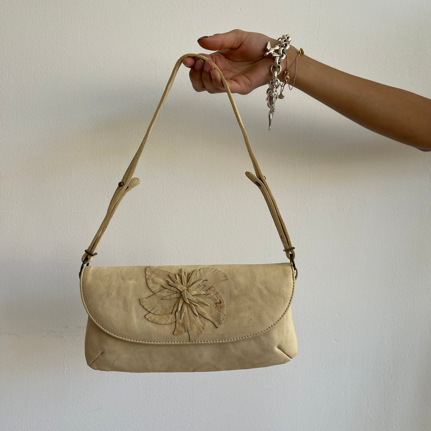90’s flower bag - Size O/S