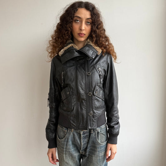 Black leather fur bomber jacket - Size M