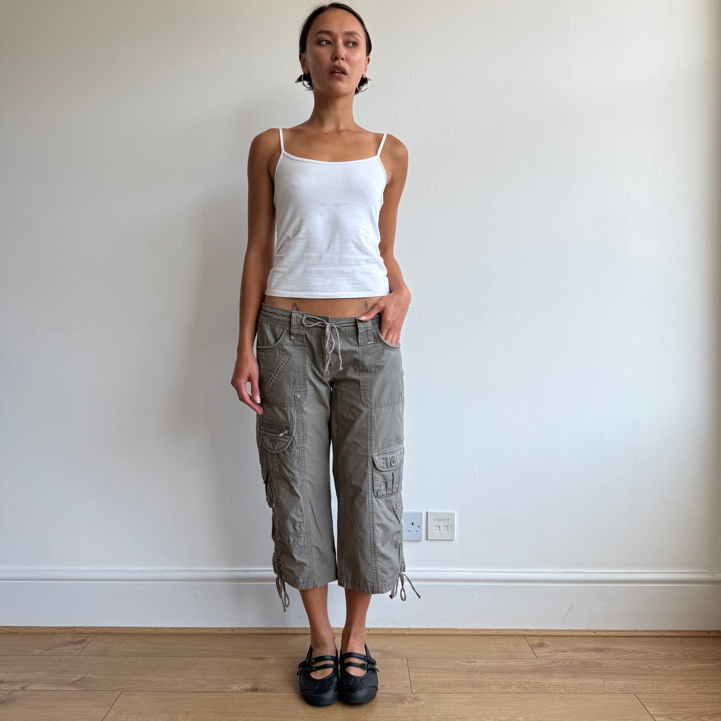 Khaki cargo ruched leg capris - Size M