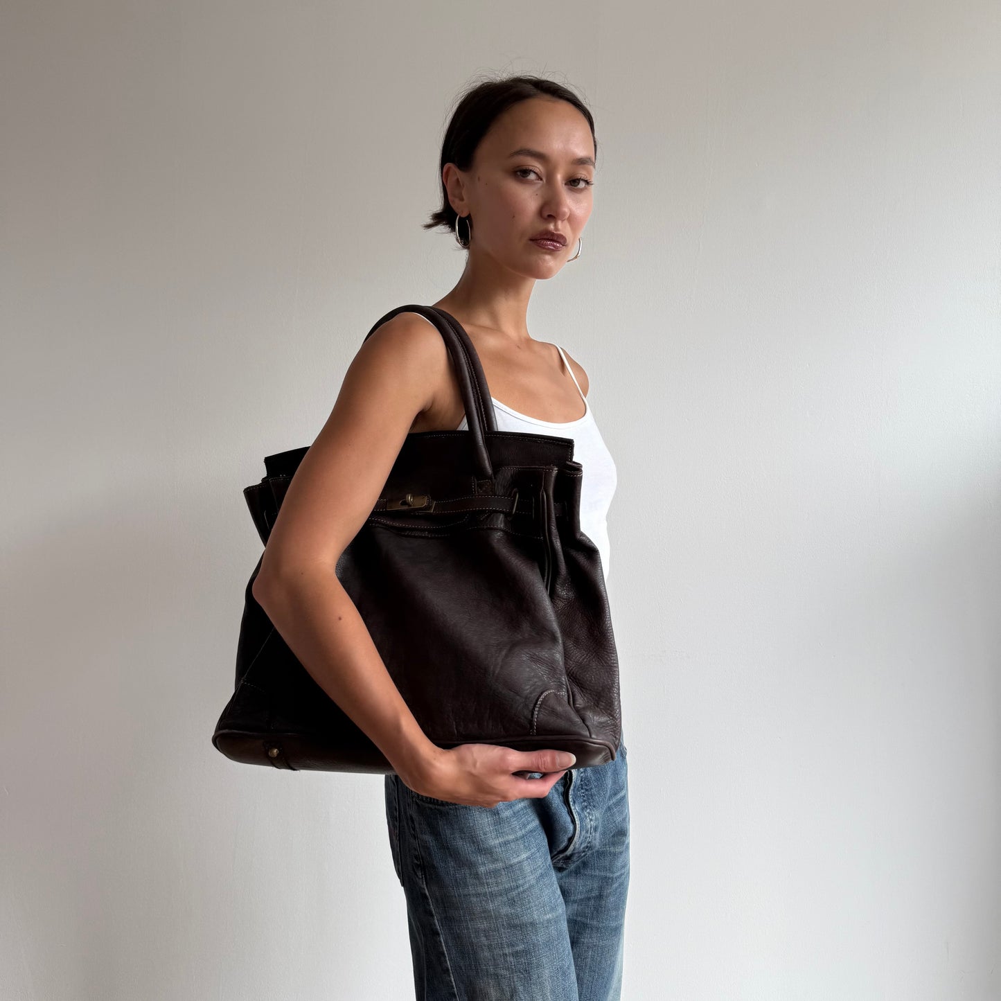 Brown leather ‘firkin’ bag - One Size