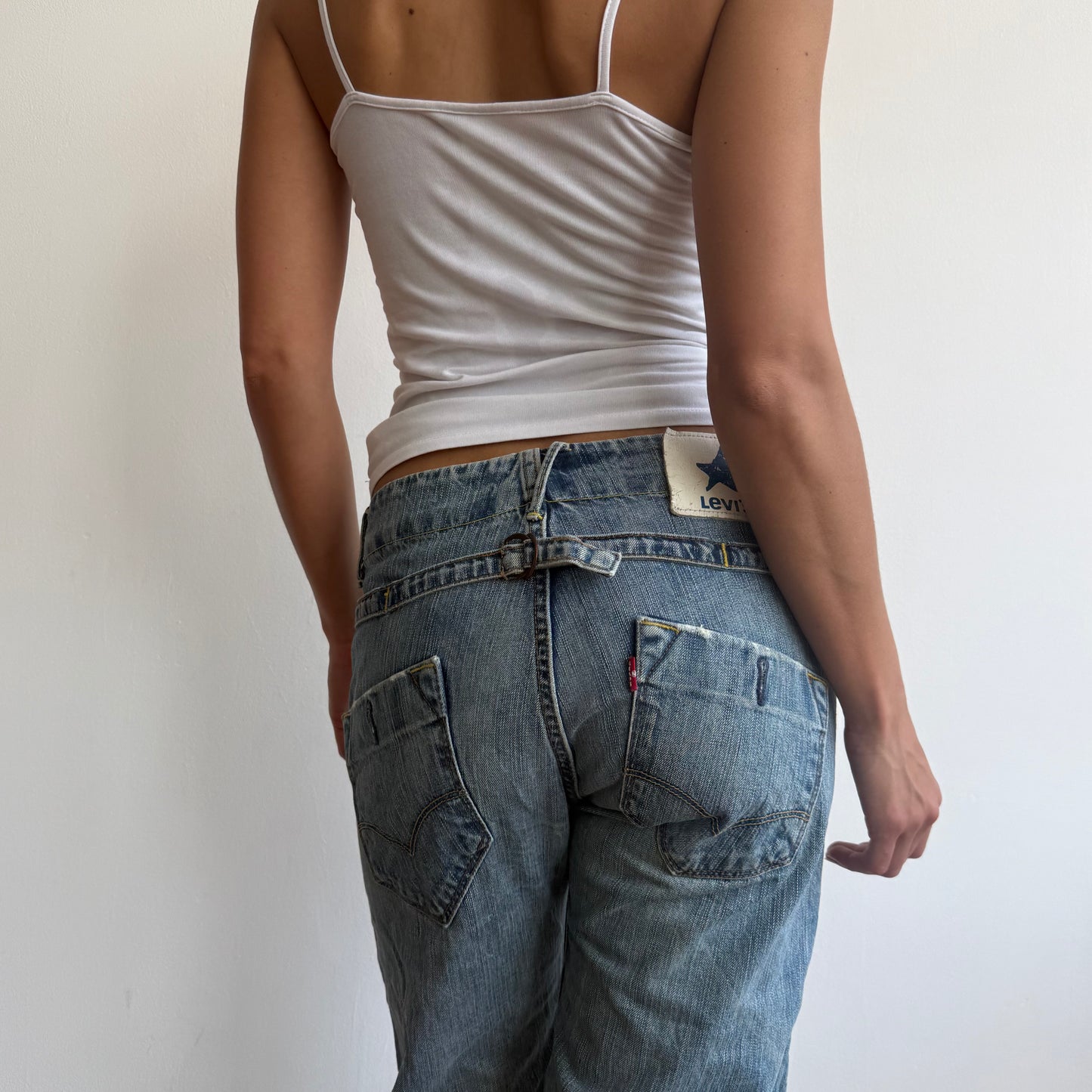 Levi’s star cinch back jeans - Size 30x32 + 32x34