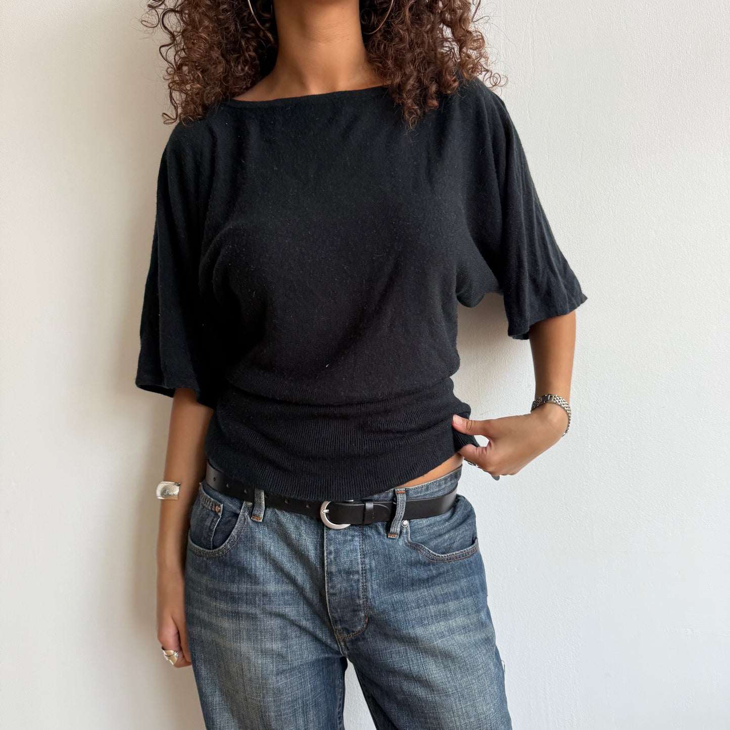 Black slouchy short sleeve knit - Size M