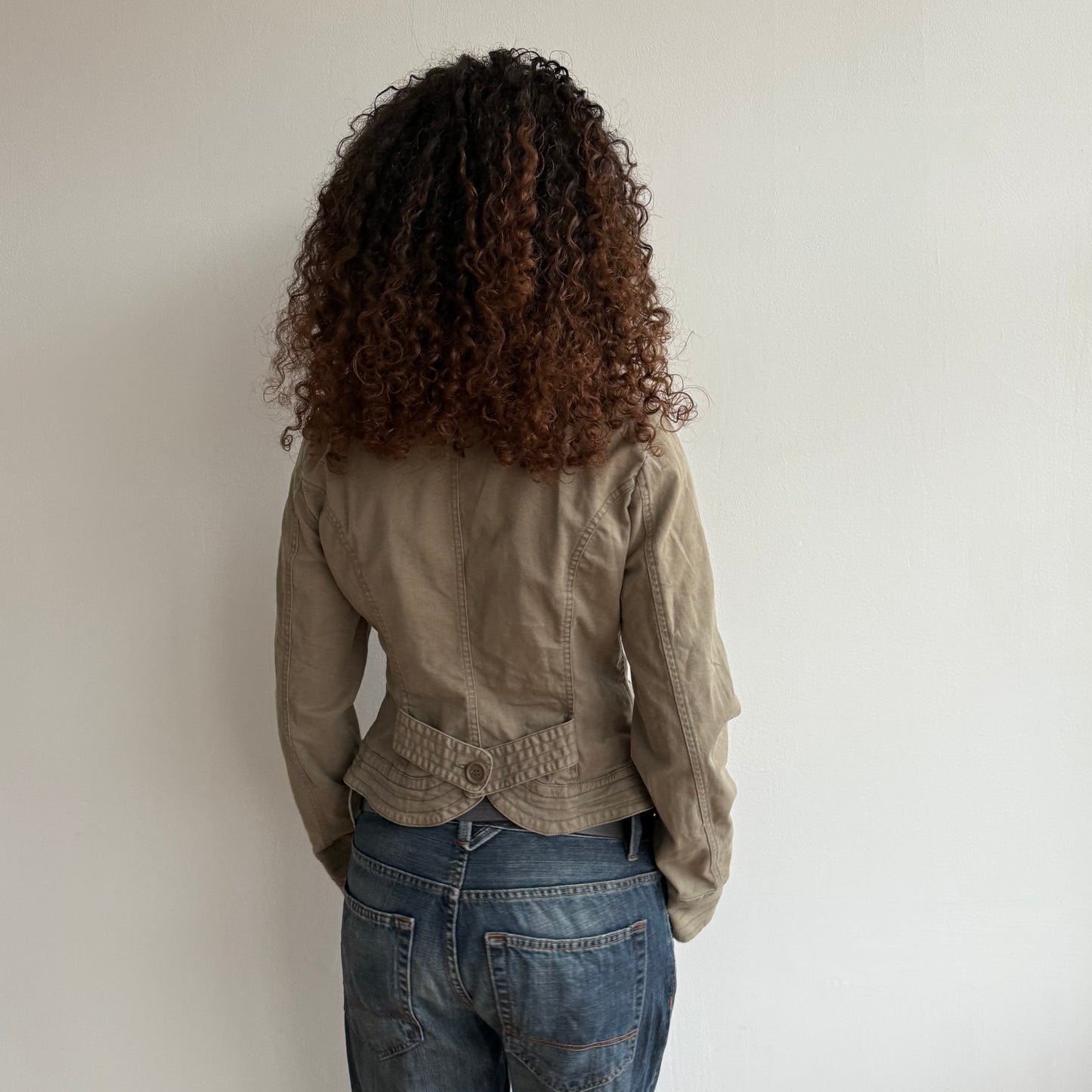 Asymmetric button jacket - Size M