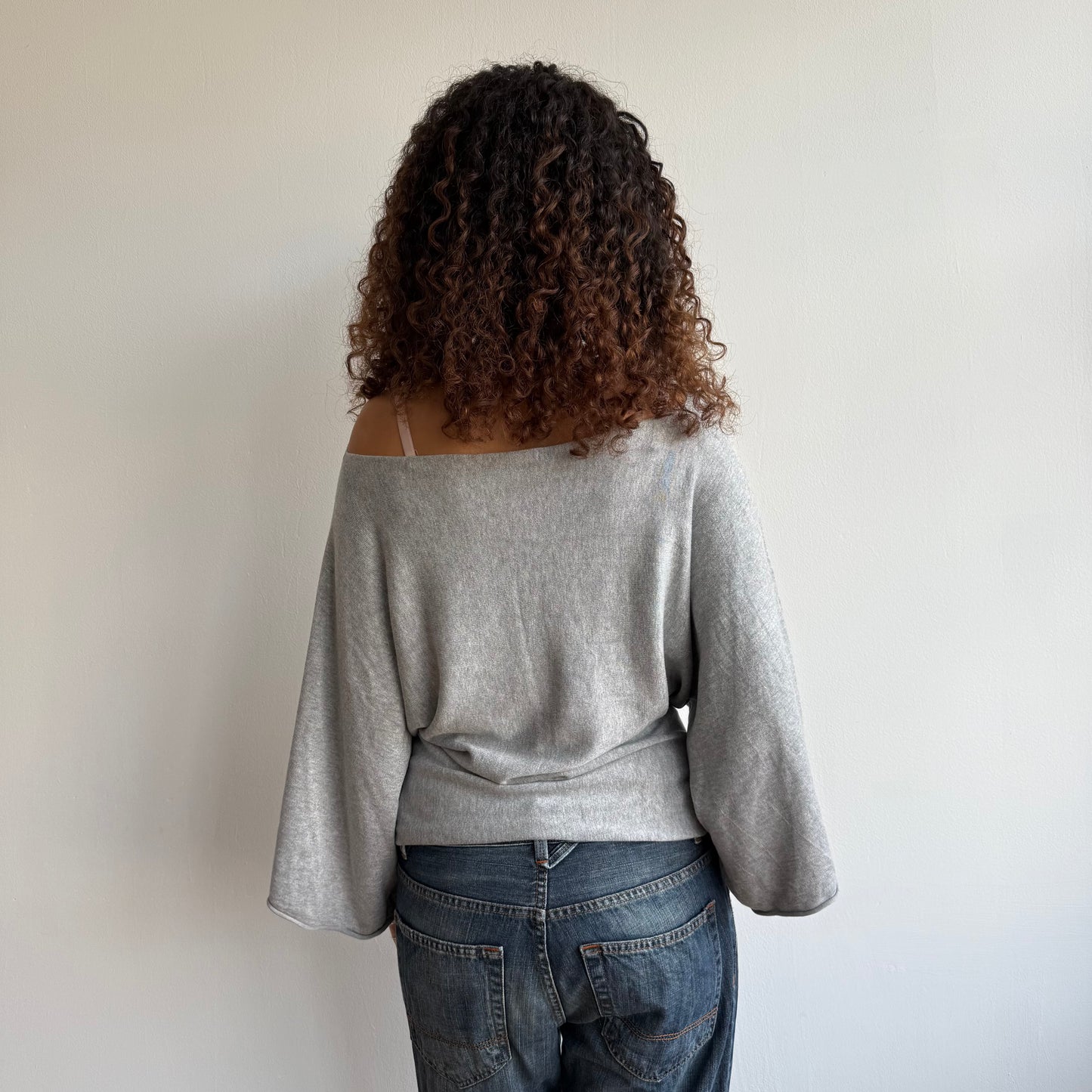 Grey 3/4 sleeve slouchy knit - Size M