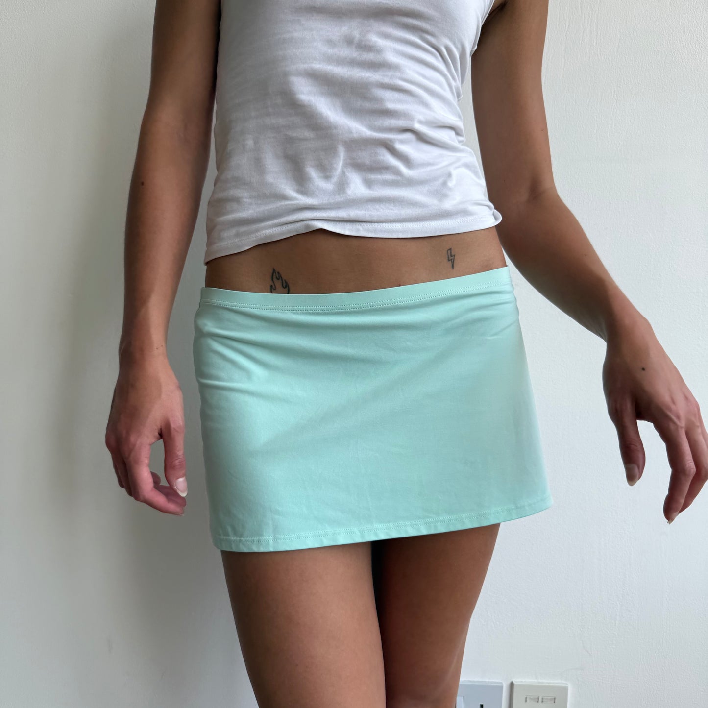 Turquoise Calvin Klein swim skirt - Size S