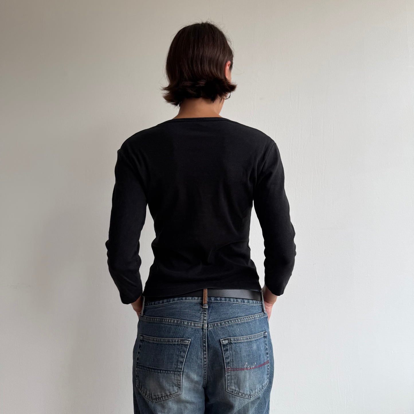 Black 3/4 sleeve v neck top - Size M