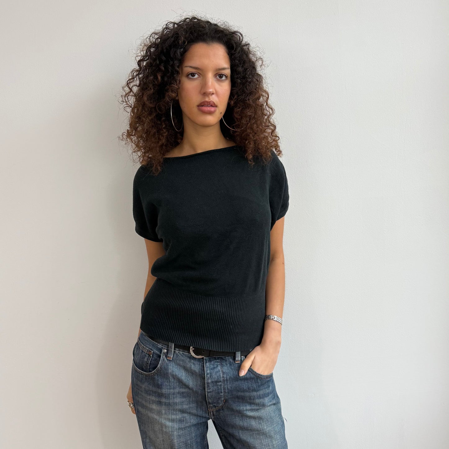 Black short sleeve knit - Size S