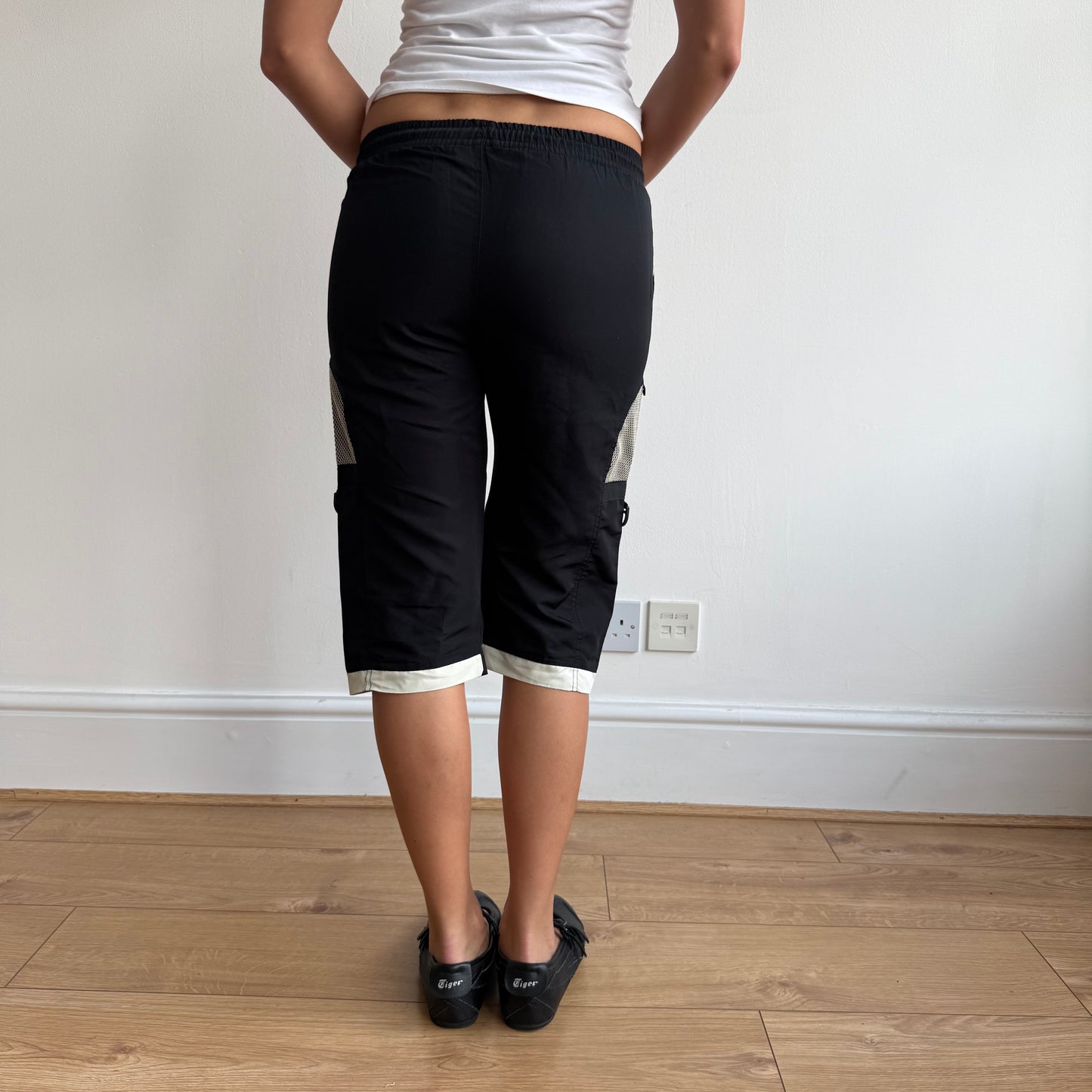 Black d-ring Nike capris - Size XXS/XS