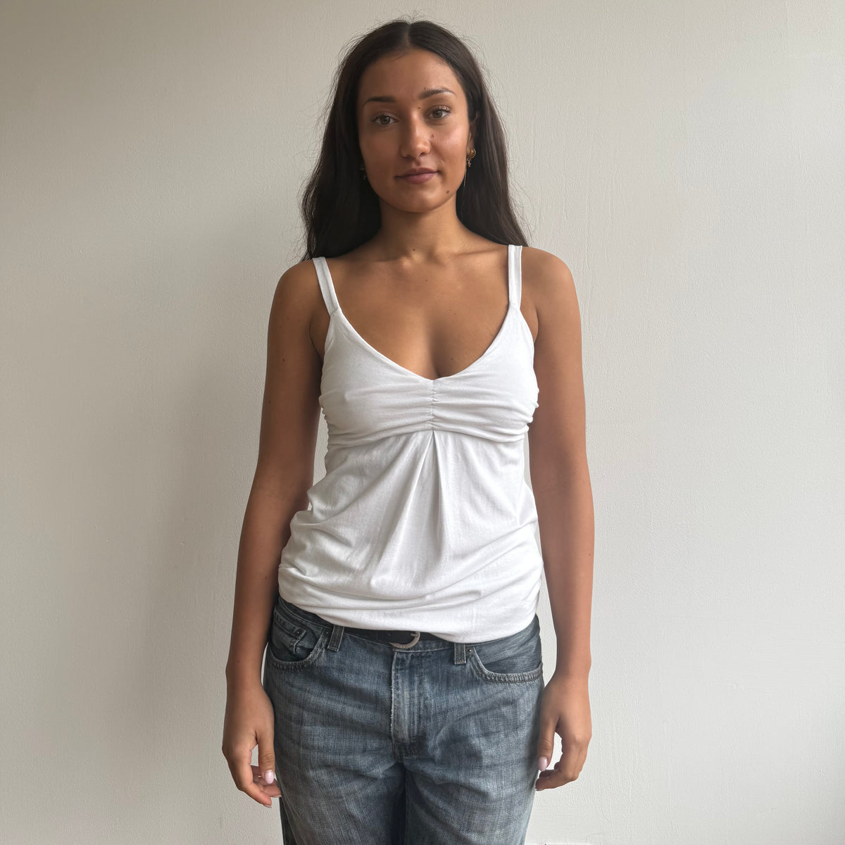 White v-neck cinched tank top - Size S
