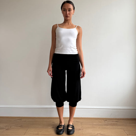 Black adjustable ruched capris - Size S