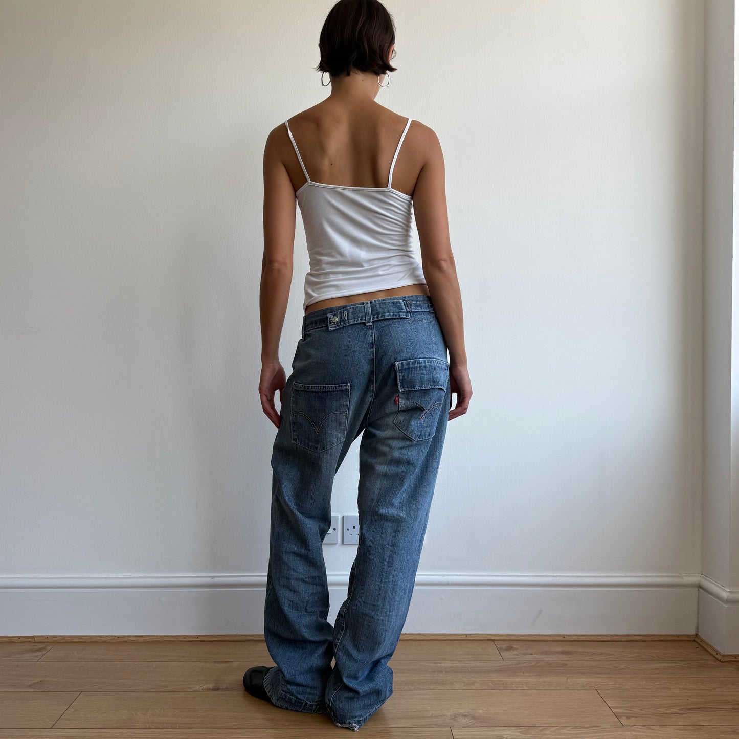 Levi’s Engineered button back jeans - Size 32x32
