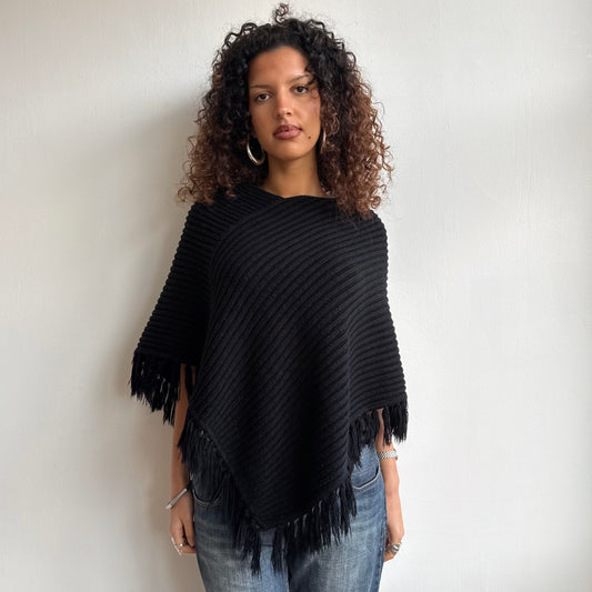Black chunky knit poncho - One Size